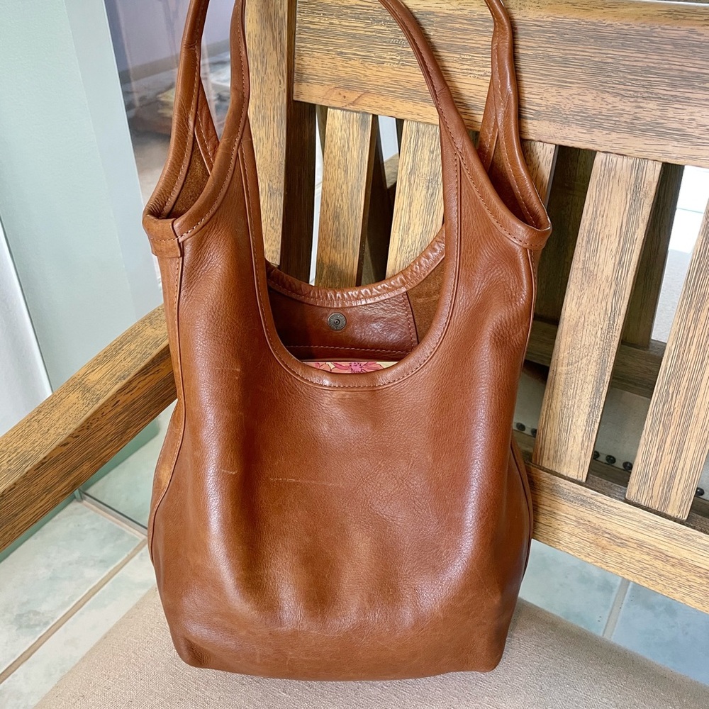 Rough & Tumble Sling Hobo leather Bag